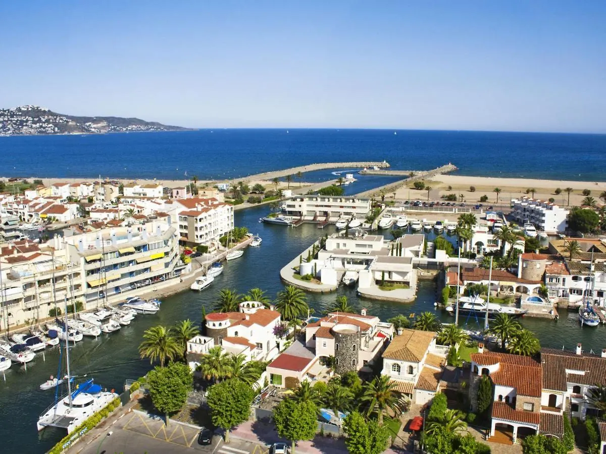 Holiday Home Mestral By Interhome Empuriabrava 0*,